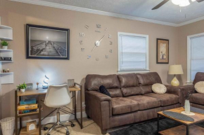 Sleeps 6 FT Moore Oasis Downtown Attractions